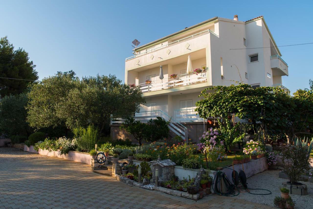 Apartments Villa Lena Zadar Eksteriør billede